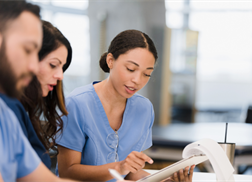 Bridging the Gap for LEARNing: Preparing Nursing Students for Transition to Practice