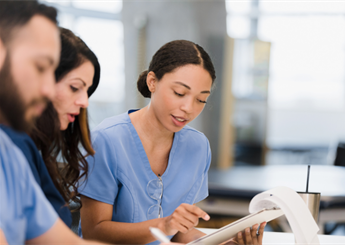 Bridging the Gap for LEARNing: Preparing Nursing Students for Transition to Practice
